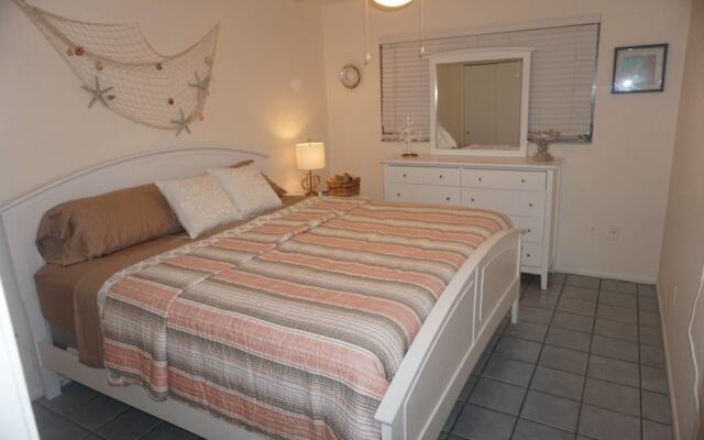 Barefoot Bungalow by Beachside Mngmt