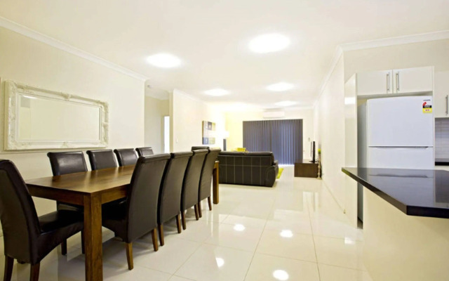 Astina Serviced Apartments - Central