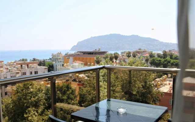 Almera Park Apart Hotel