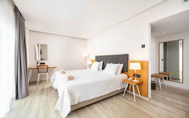 Athina Palace Resort & Spa