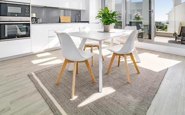 LM62A- Modern family apartment close to beach