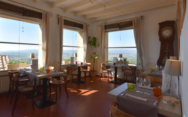 Caesar Panoramic Hotel Restaurant