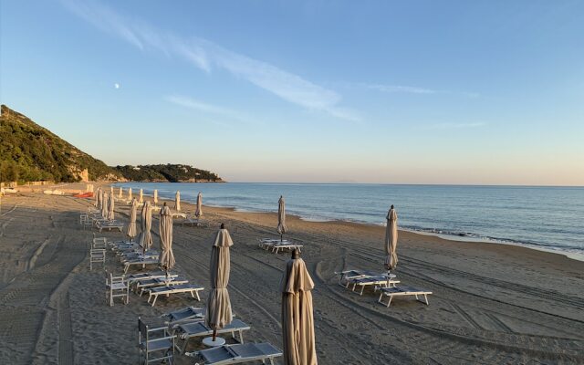 Aeneas' Landing Resort
