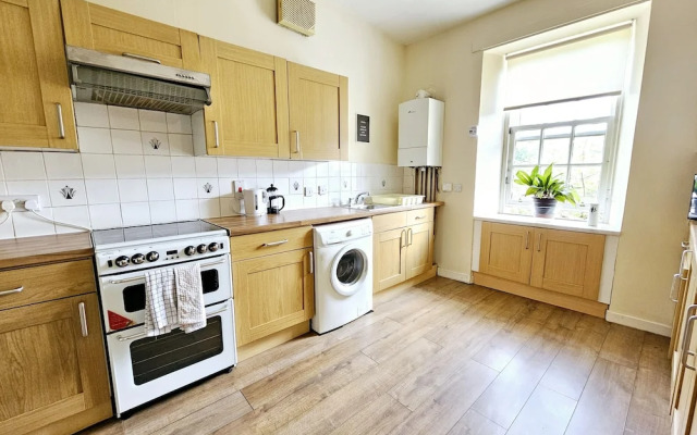 Huge Family Home in Glasgow