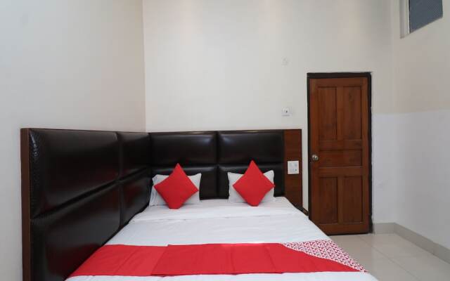OYO 22396 Hotel Ashoka International