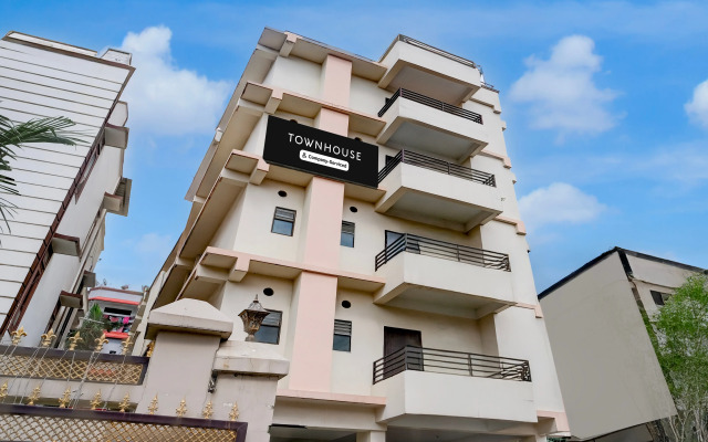 OYO Premium Beltola Tiniali