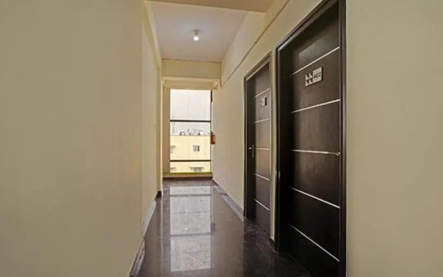 Fabhotel Galaxy Suites