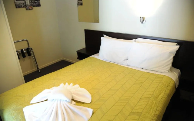 Blenheim TOP 10 Holiday Park