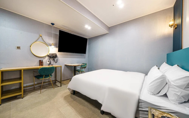 Ansan Grey Design