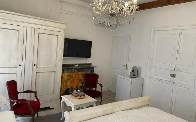 Maison du Cloitre Couvent des Carmes