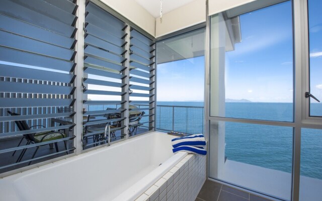 1 Bright Point Apartment 5501