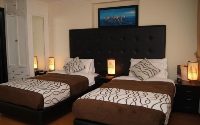 Imperial House Hotel