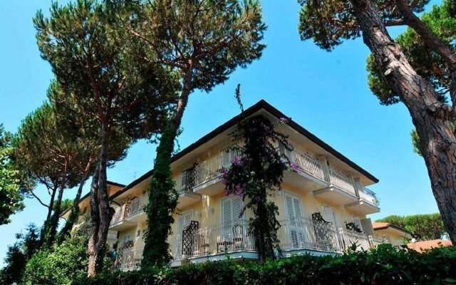 JR Resort Logos Forte dei Marmi