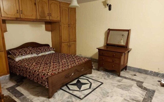 Stunning 3-bed Apartment in Murree