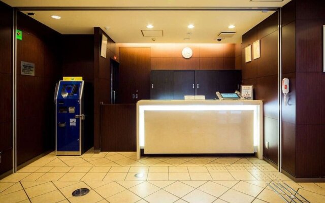 Super Hotel Subway Tanimachi 4-chome Exit 6