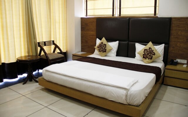 Hotel JPS Residency