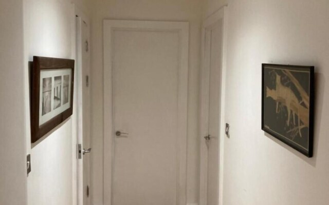 Zenith City Centre Apartment - Stay Longer and Save