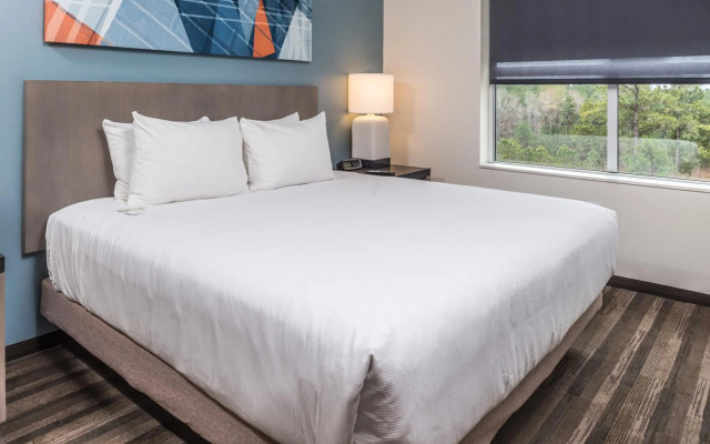 Hyatt House Raleigh / RDU / Brier Creek