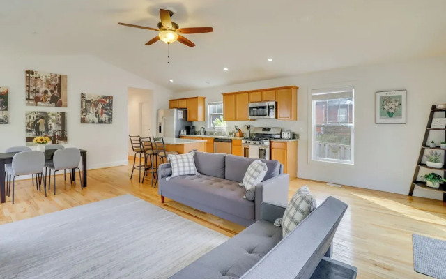 Warrenton Gem: Walk to Downtown!