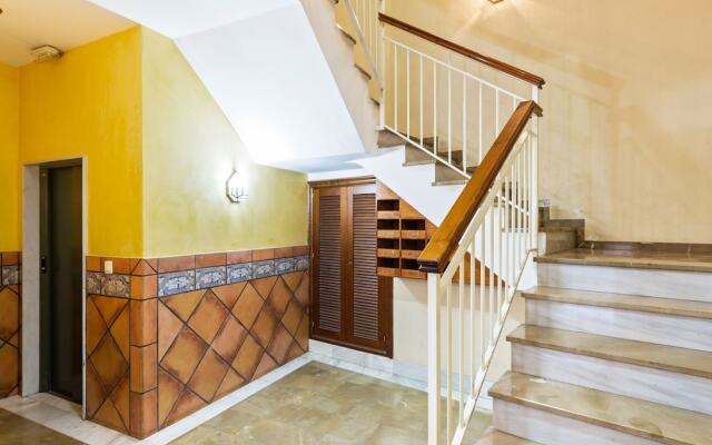 Quaint Apartment in Granda With Terrace