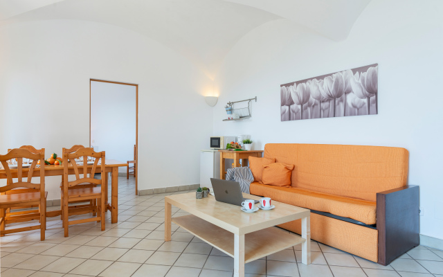 Petit Hotel Hostatgeria Sant Salvador