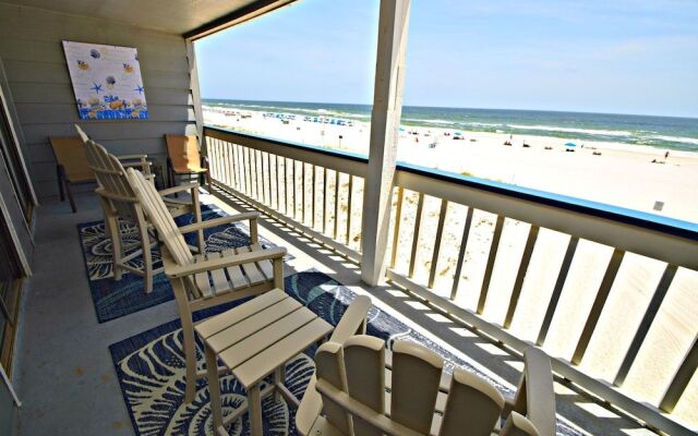 Regatta 201B by RedAwning