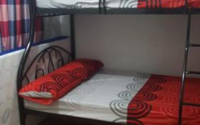 Courtyards 2br