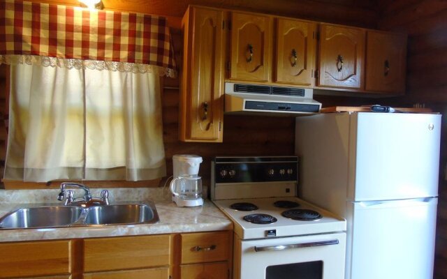 Cajun Cedar Log Cottages