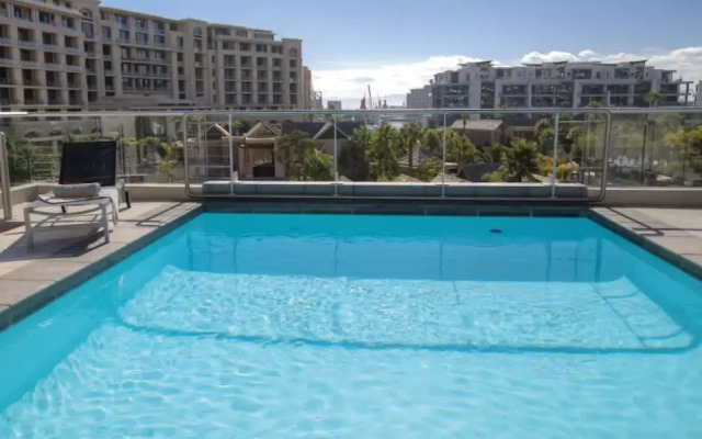 The Marina Family Penthouse - 704