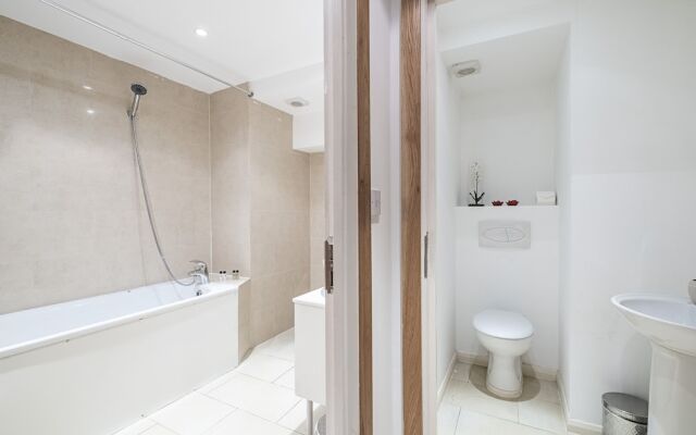 Laystall Apartment by Flexystays
