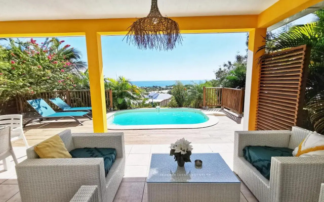 Bungalow Exotic