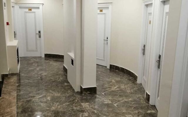 Plus Park Suite & Hotel