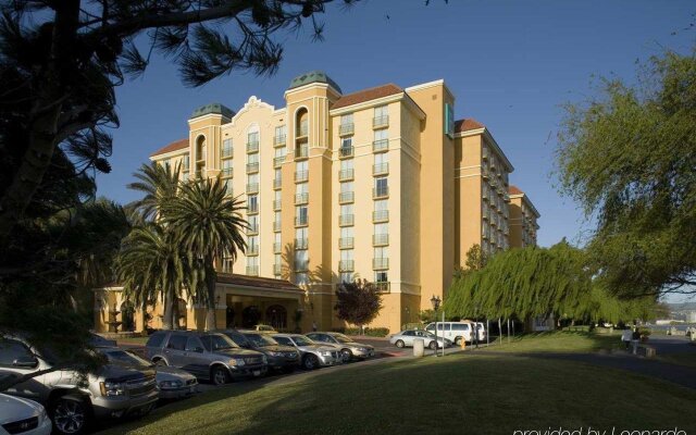 Embassy Suites by Hilton San Francisco Airport Waterfront