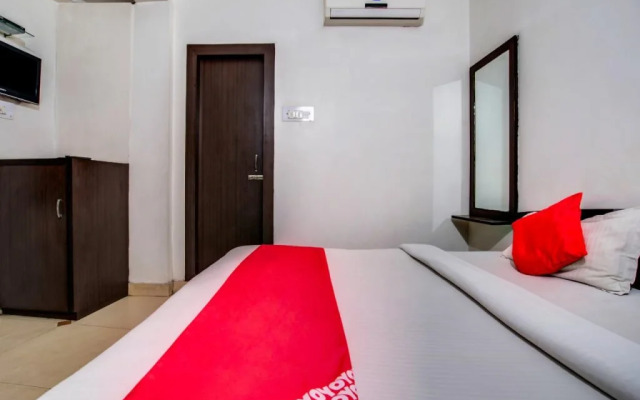 Sekhar's Rest House By OYO Rooms