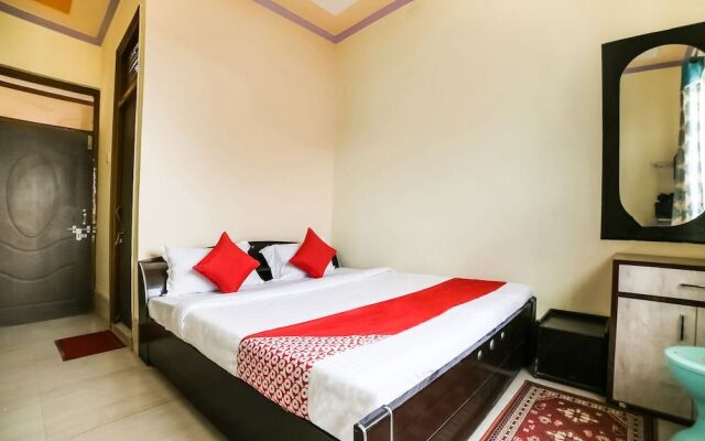 Oyo 44660 Muni Ji Restaurant And Hotel