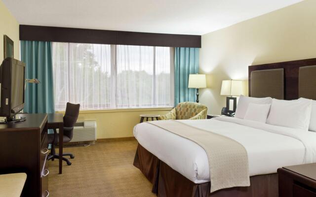 DoubleTree by Hilton Tinton Falls - Eatontown