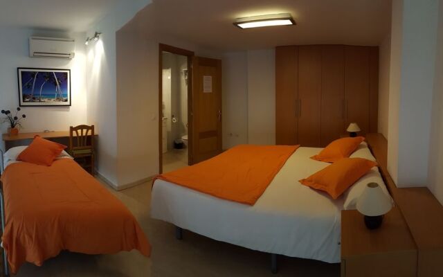 Enginy Apartaments