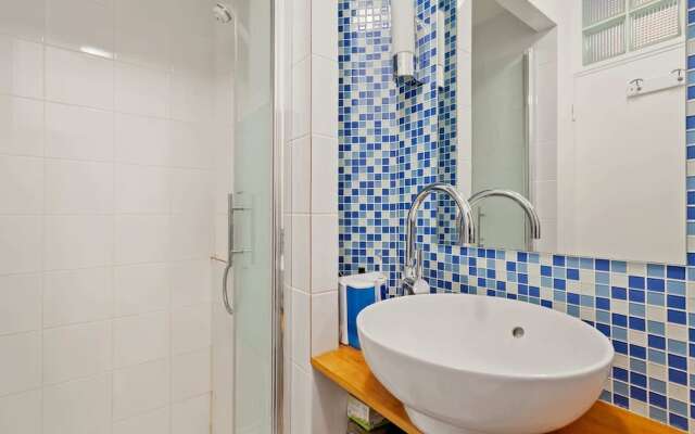 Charming Apartment Located at the Foot of the Sacred Heart