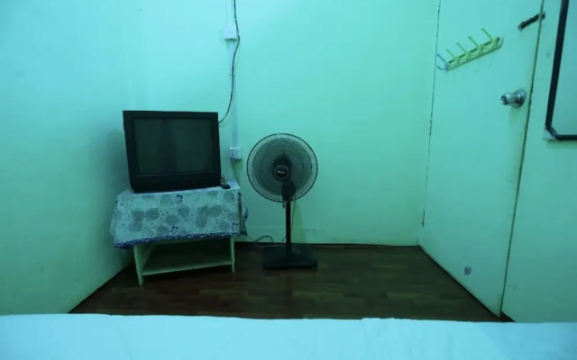 SPOT ON 93421 Grace Homestay SyariahNearMall Nagoya Hill