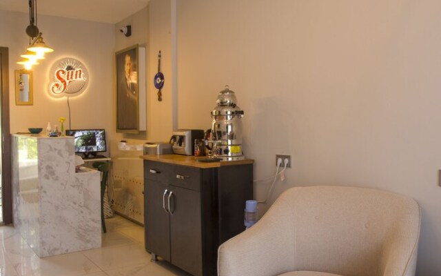 Pharos Boutique Hotel