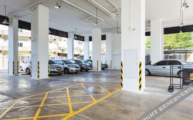 Thongchen Residence