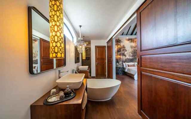 Contemporary Private Villa, 4 BR, Canggu With Staff