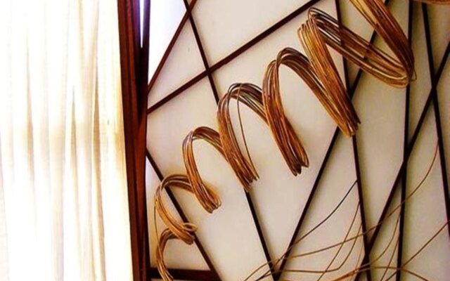 Mo Rooms