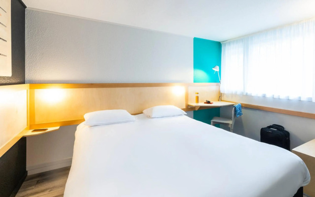 Greet Hotel Angouleme