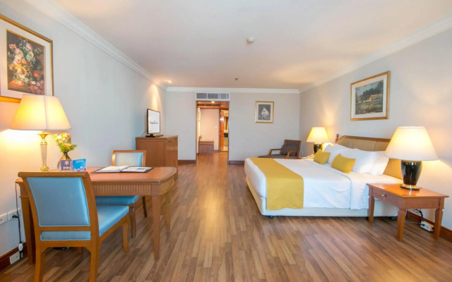 Golden Tulip Sovereign Hotel Bangkok