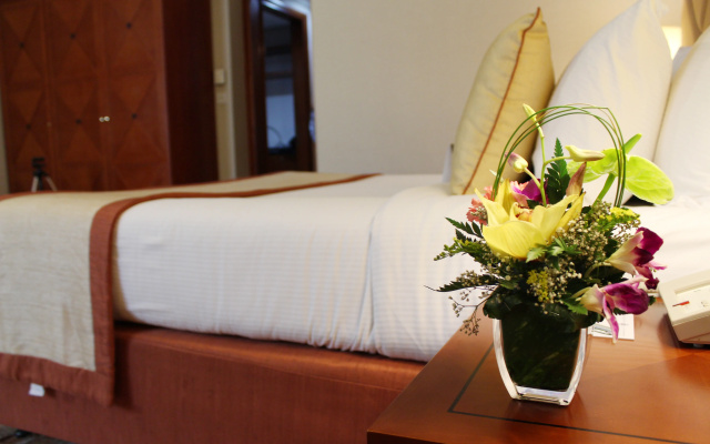 Al Diar Capital Hotel