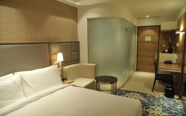 Holiday Inn Gurugram Sector 90