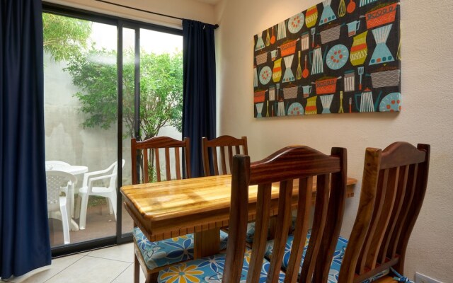 Tamarindo Blue Apartments