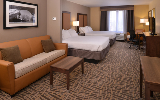 Holiday Inn Express & Suites Page - Lake Powell Area by IHG - Image 3