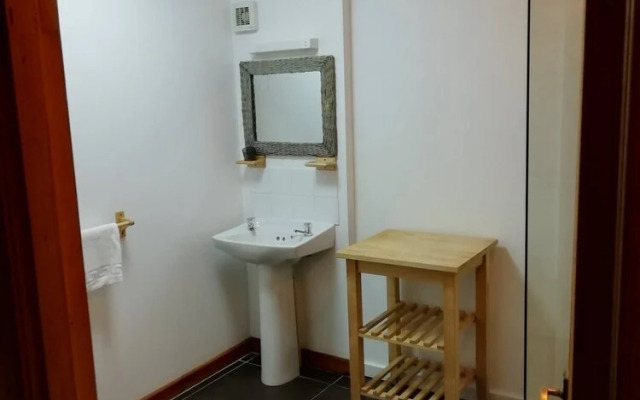 Goldcrest 1 Hot Tub